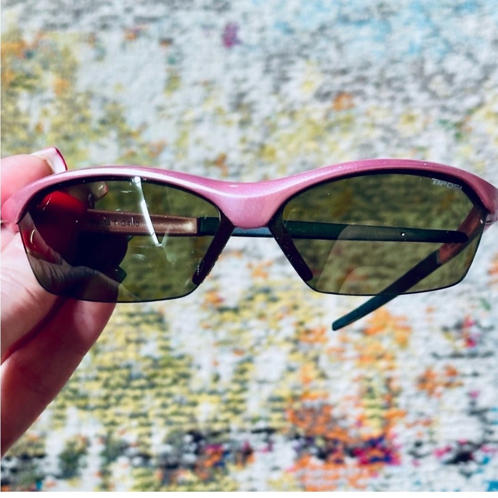 TIFOSI OPTICS Gavia T-G400 Women’s Cycling Sports Sunglasses, Pink, One Size - Picture 3 of 11